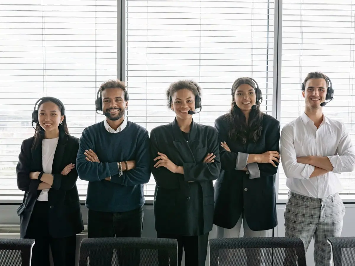 Smiling team of service agents